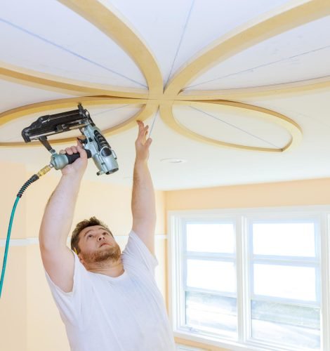 installing-ceiling-moldings-in-the-interior-handym-2023-11-27-04-48-15-utc.jpg
